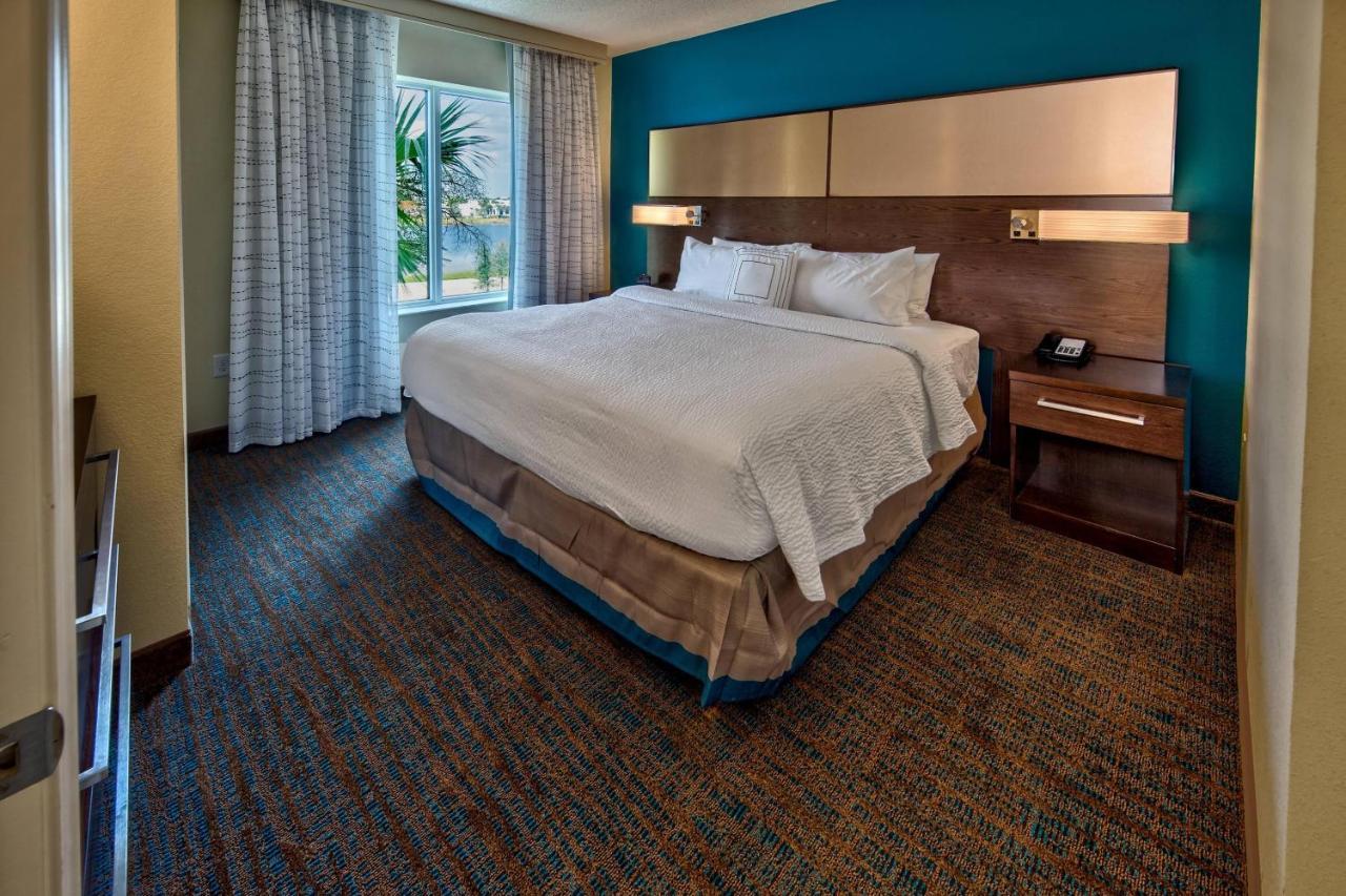 Residence Inn Fort Lauderdale Pompano Beach Central Exteriör bild