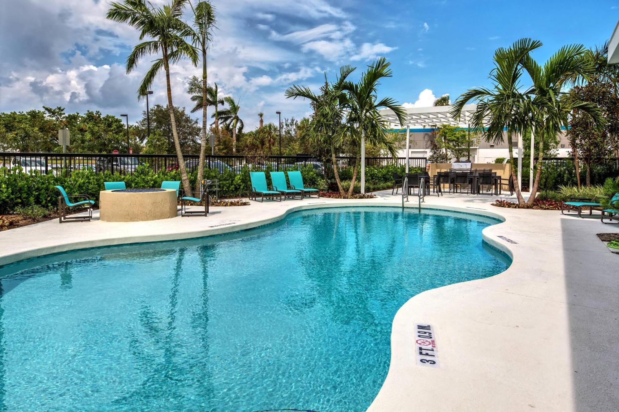 Residence Inn Fort Lauderdale Pompano Beach Central Exteriör bild