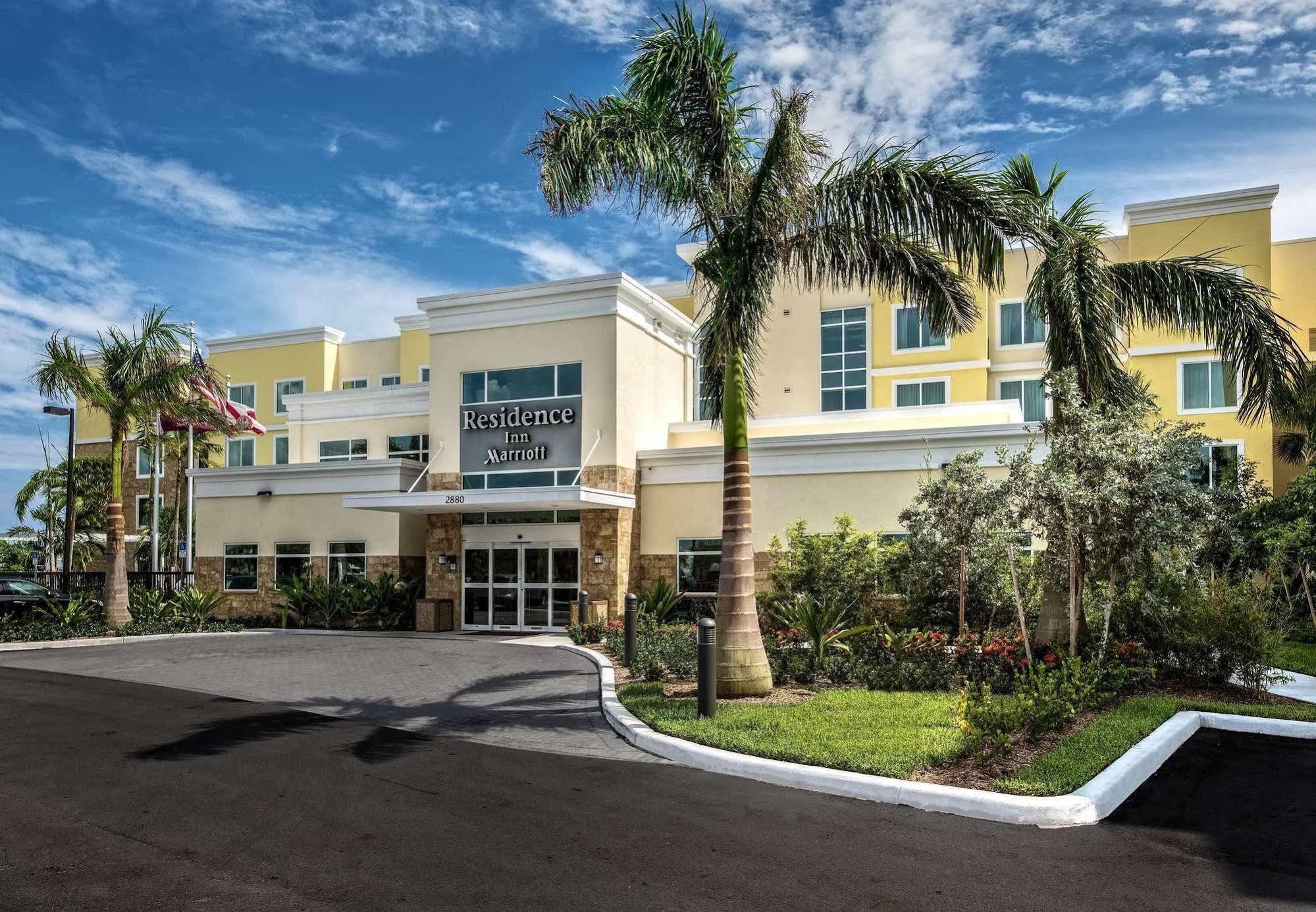 Residence Inn Fort Lauderdale Pompano Beach Central Exteriör bild
