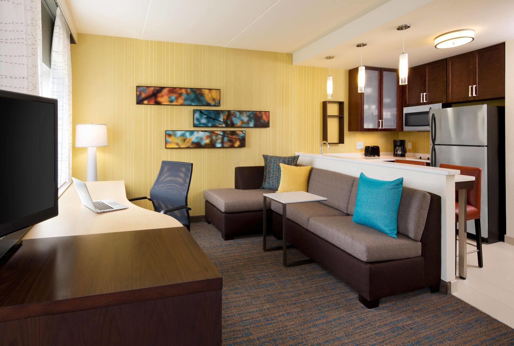 Residence Inn Fort Lauderdale Pompano Beach Central Exteriör bild