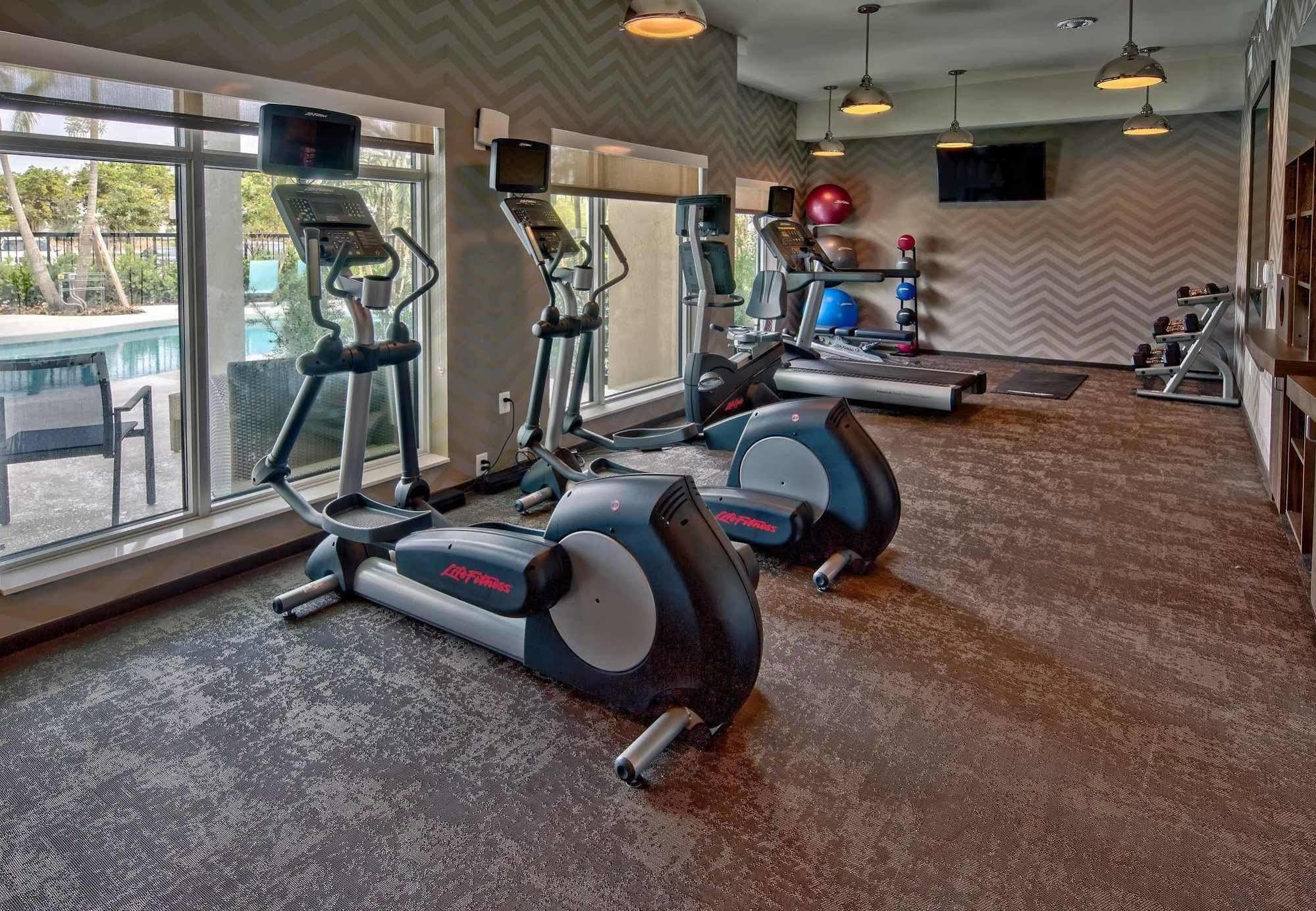 Residence Inn Fort Lauderdale Pompano Beach Central Exteriör bild